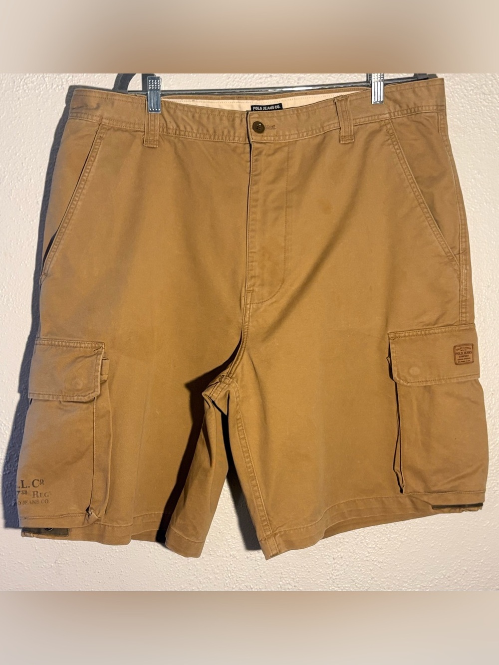 Polo Jean Co. Ralph Lauren Men’s Tan Cargo Shorts